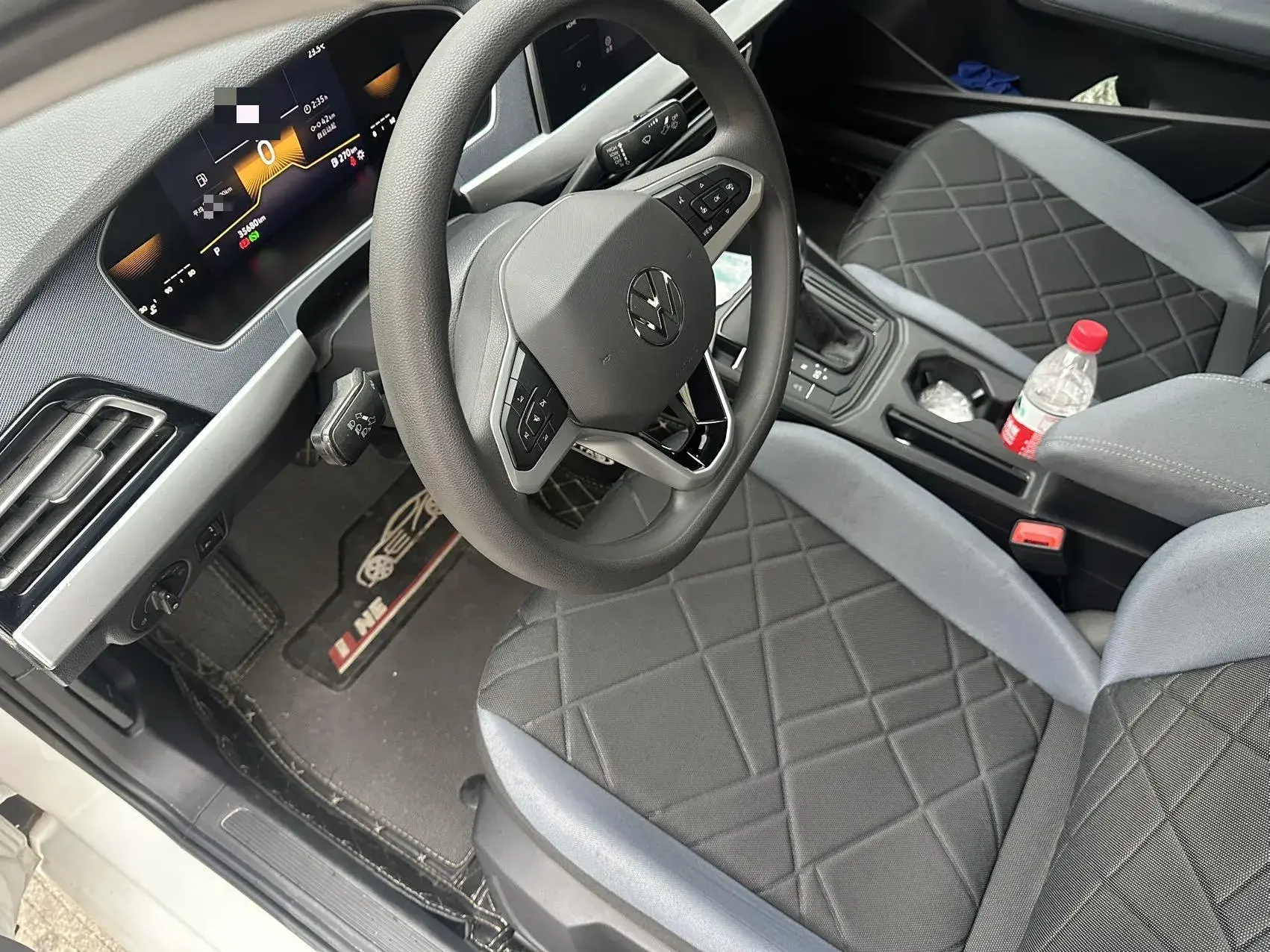 2023 VOLKSWAGEN LAVIDA thumbnail 4