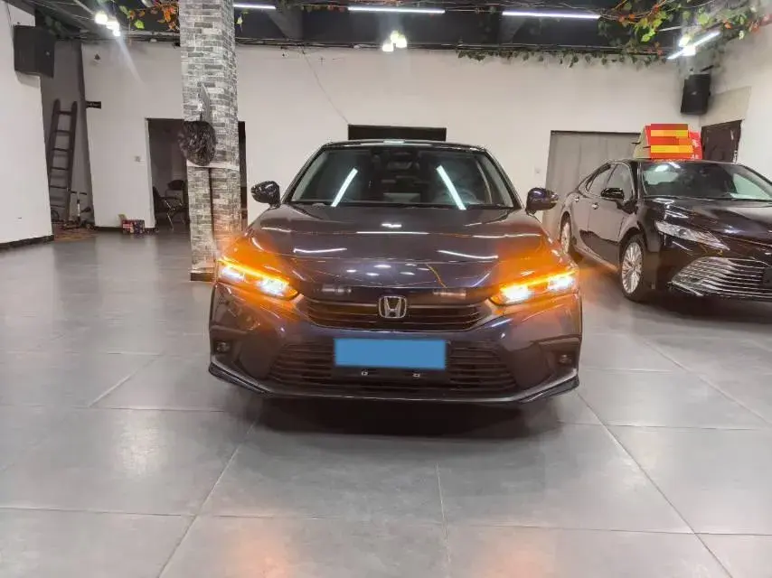 2023 HONDA CIVIC thumbnail 3