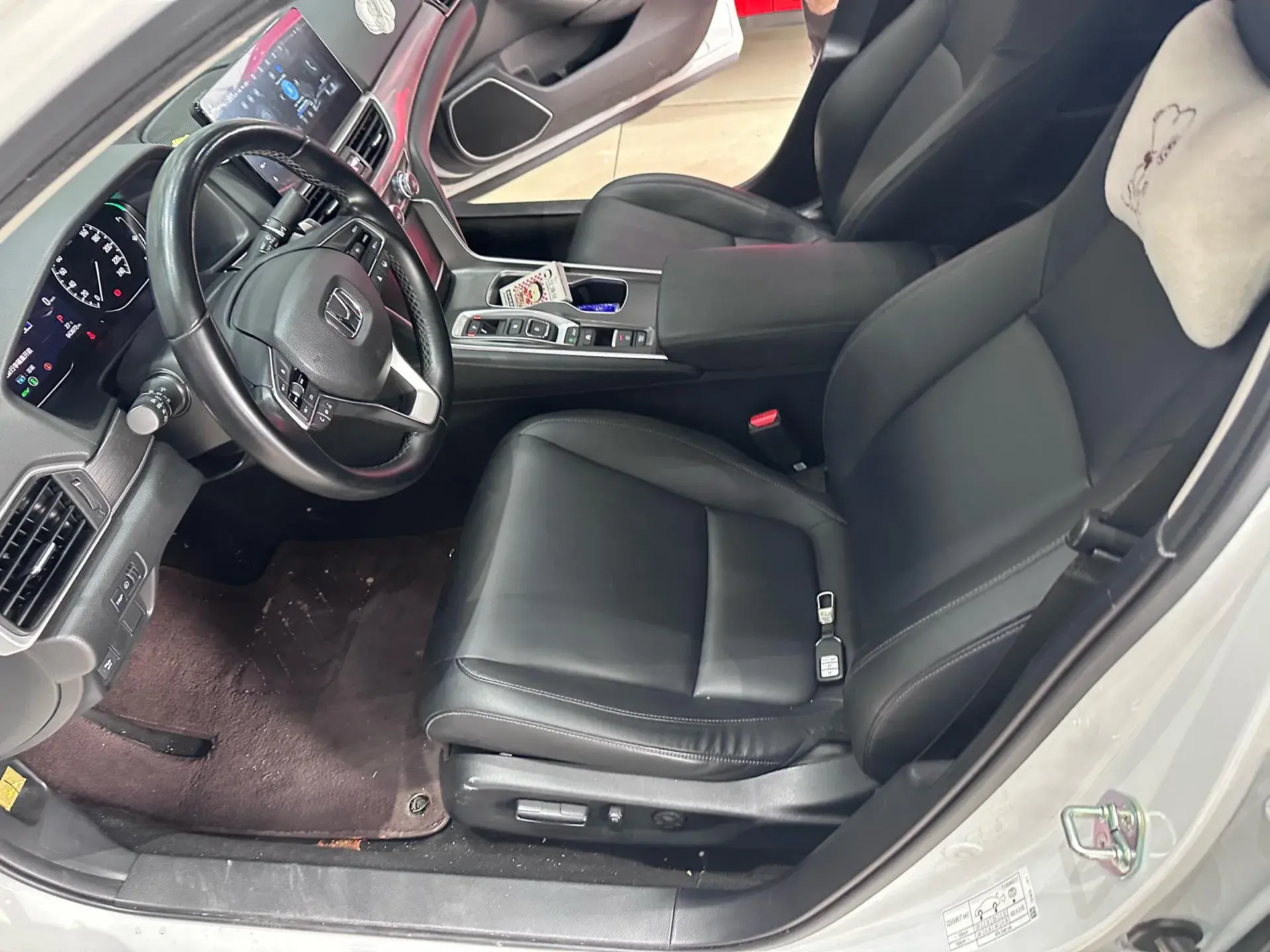 2022 HONDA ACCORD thumbnail 3