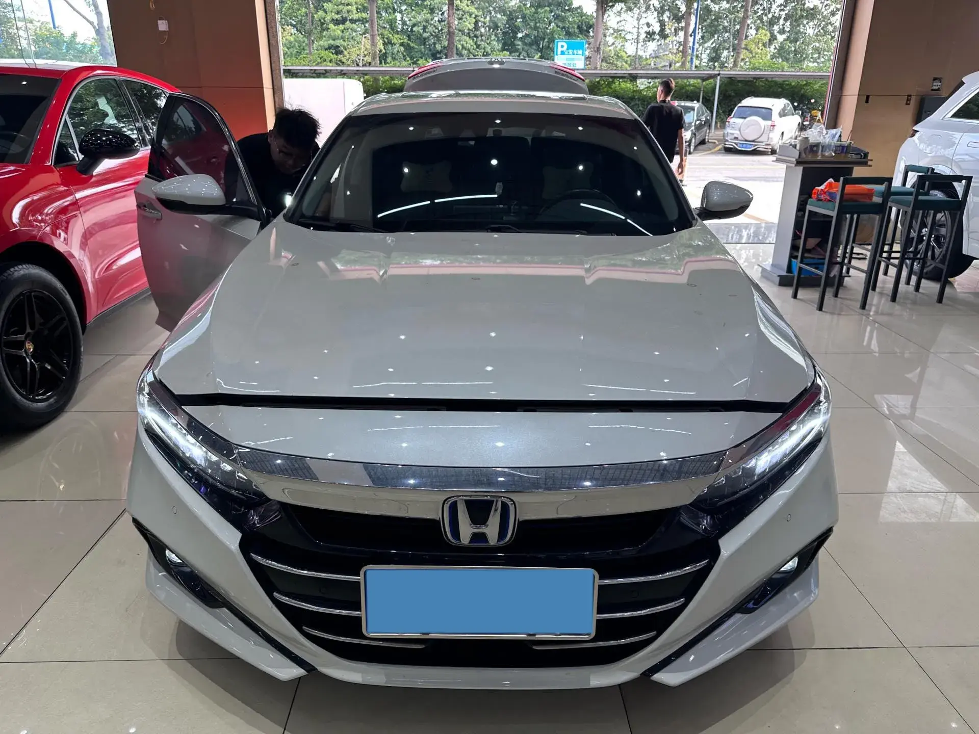 2022 HONDA ACCORD thumbnail 2