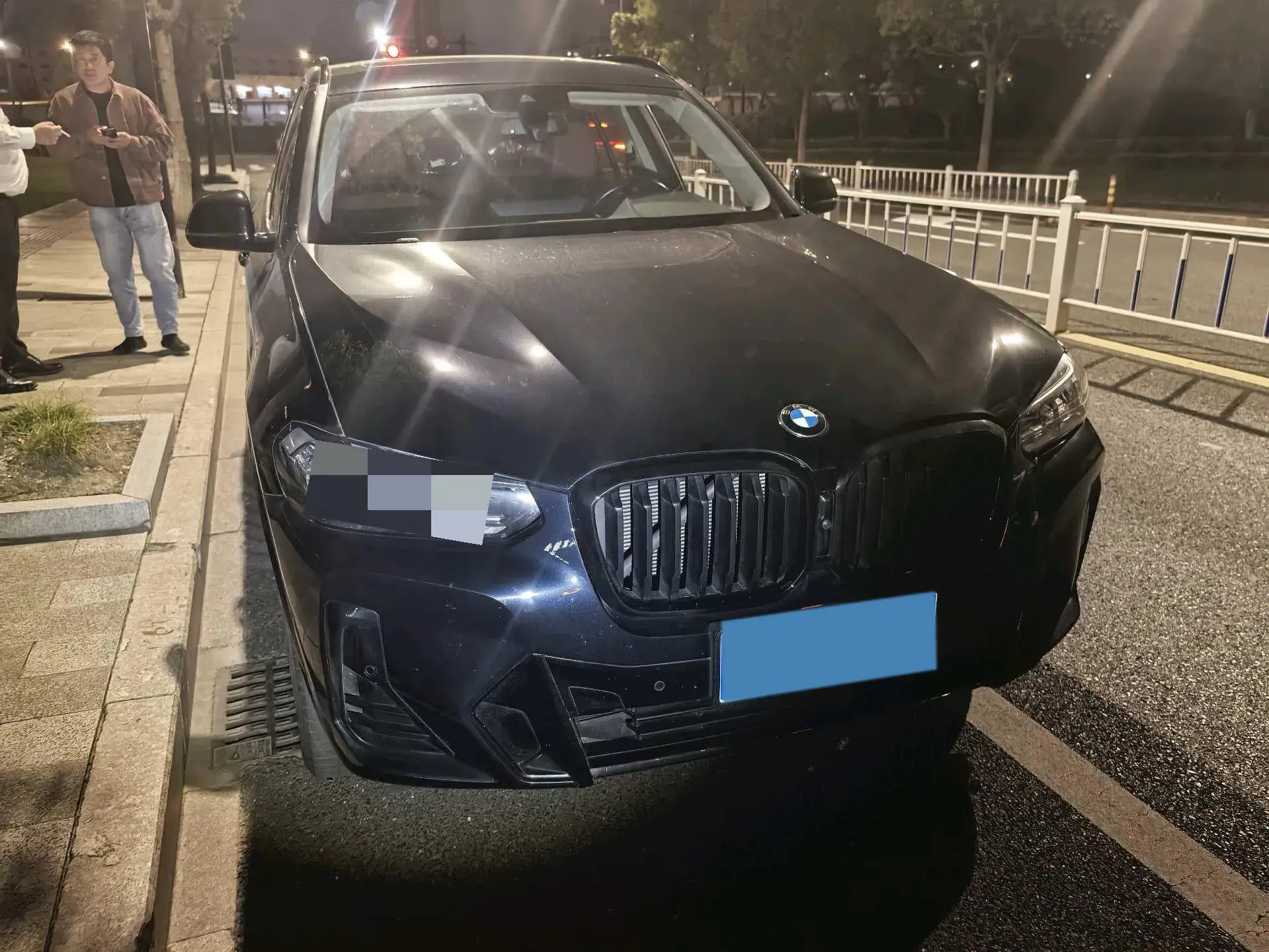 2023 BMW X3 thumbnail 2