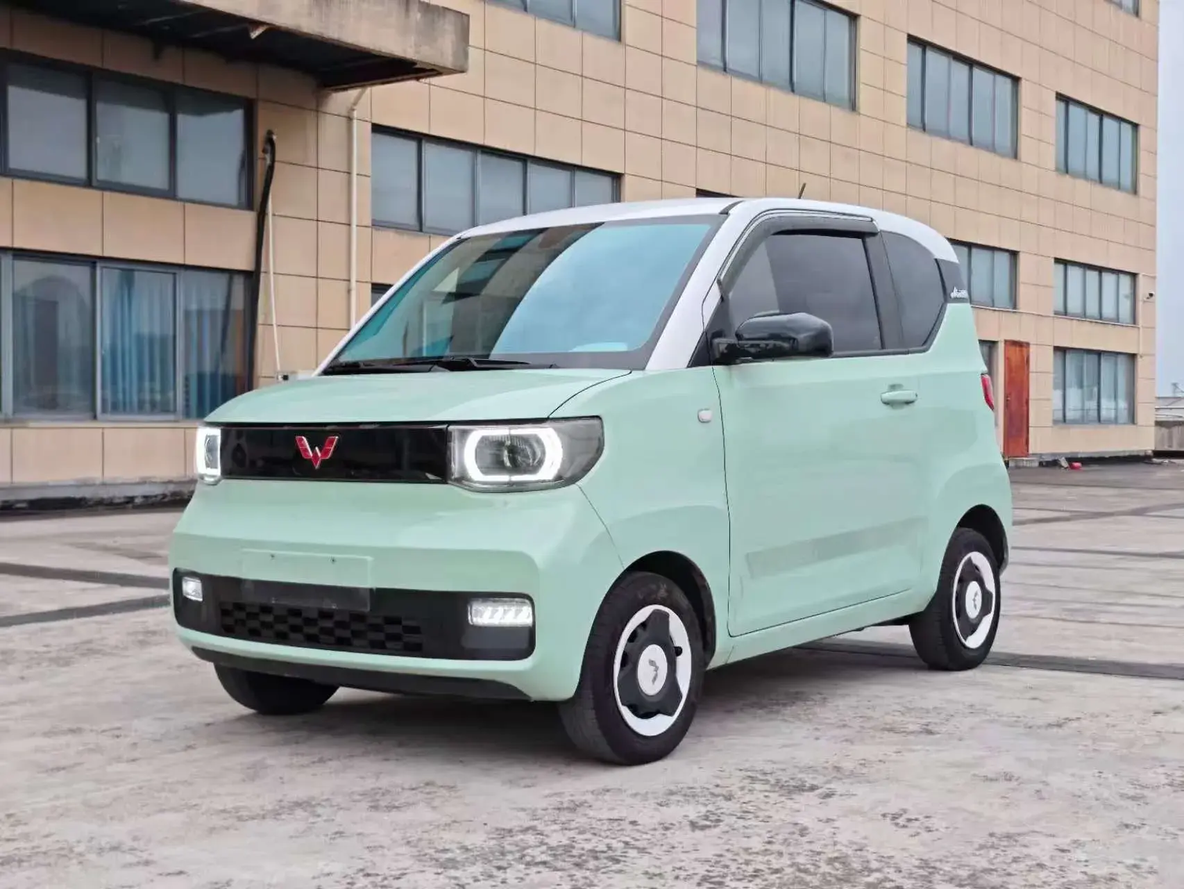 2020 WULING HONGGUANG view 1