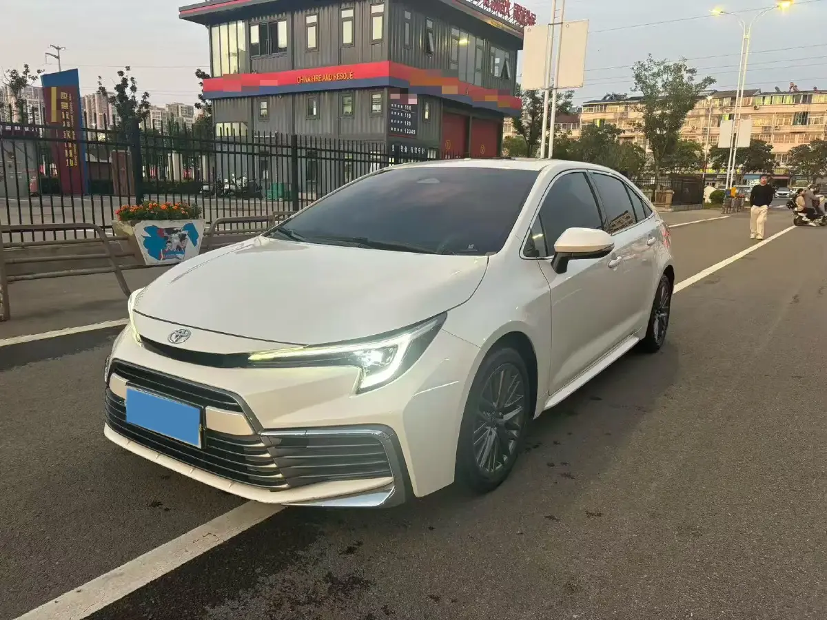 2023 Toyota Paptor 2.0L 171HP L4 CVT
