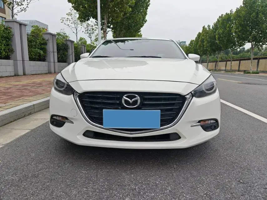 2017 MAZDA 3 thumbnail 2