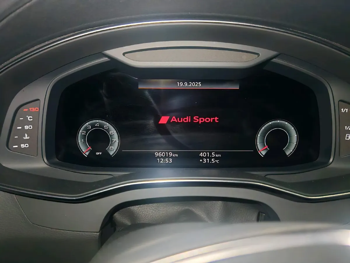 2021 Audi A6L 2.0T 224HP L4 7DCT,autocango,china used car exporter,china ev exporter,chinese used car exporter,chinese used ev exporter