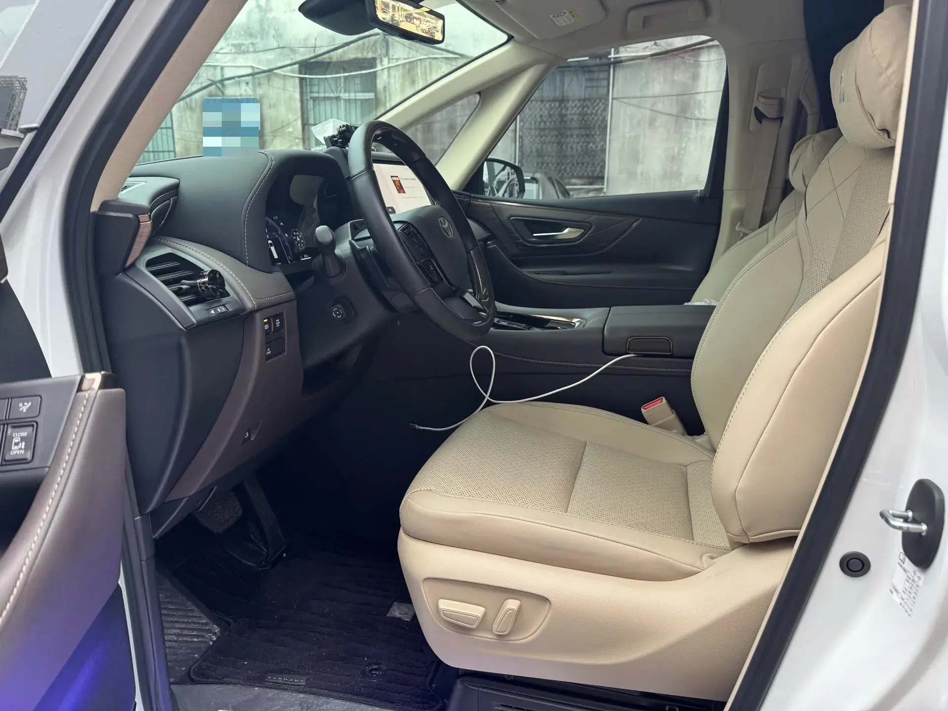 2024 TOYOTA ALPHARD thumbnail 4