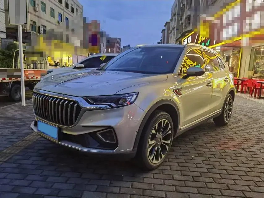 2019 HONGQI HS5 view 1