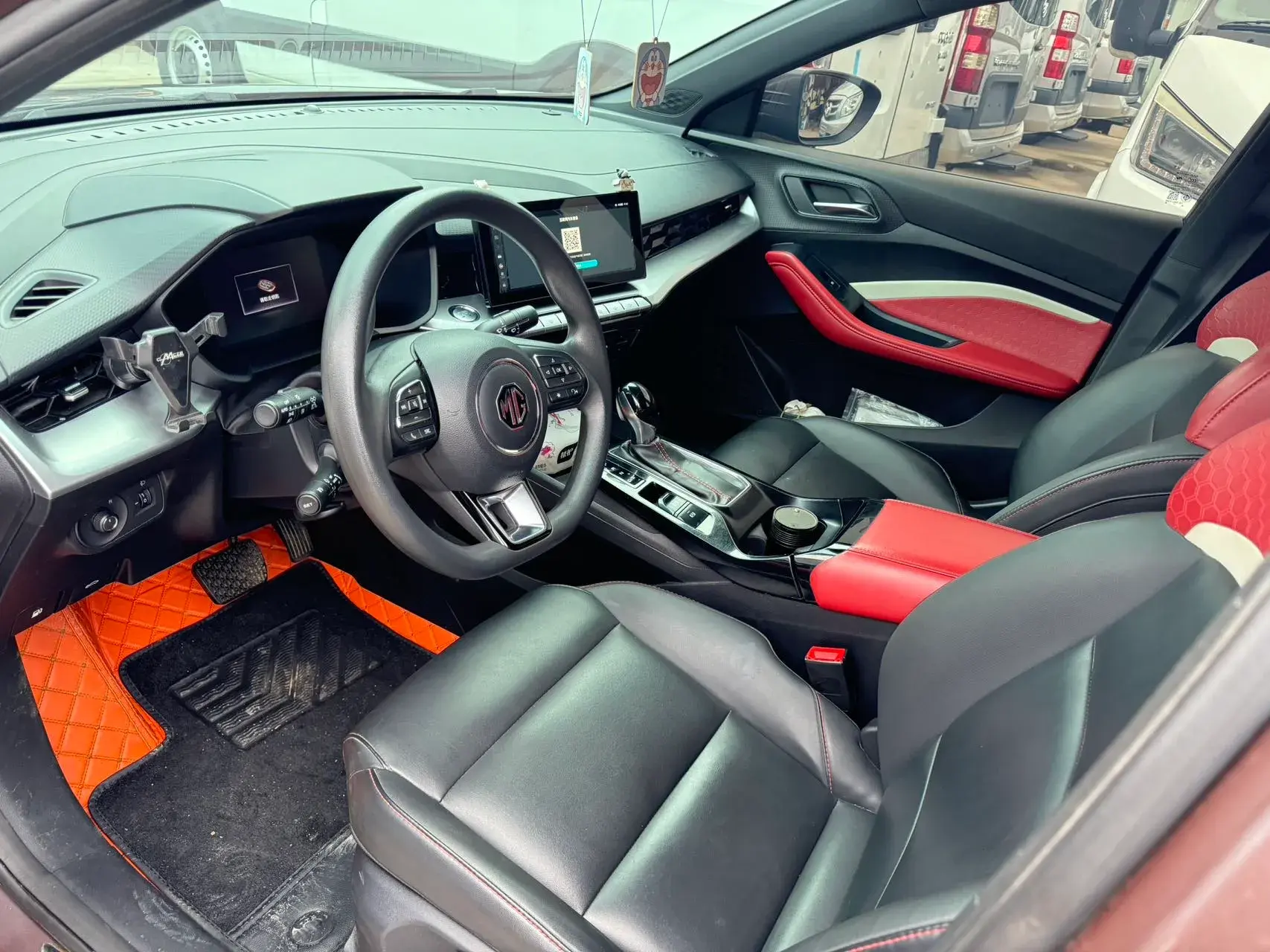 2021 MG 5 thumbnail 3