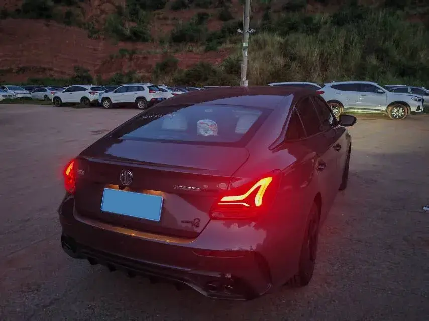 2022 MG 5 thumbnail 3