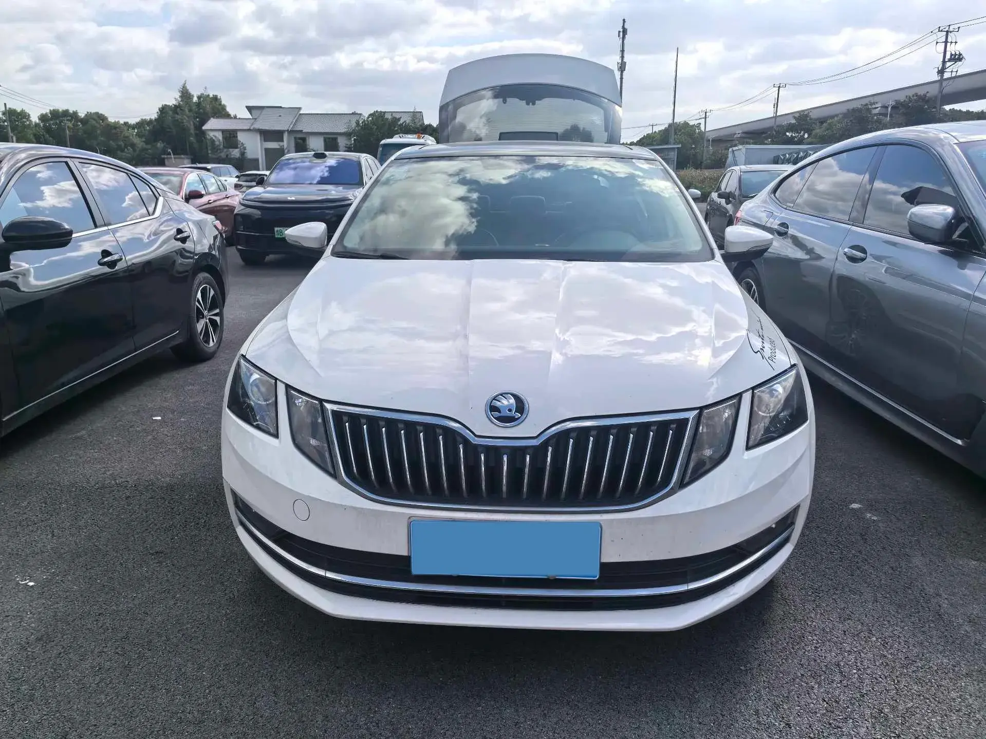 2018 SKODA OCTAVIA thumbnail 2