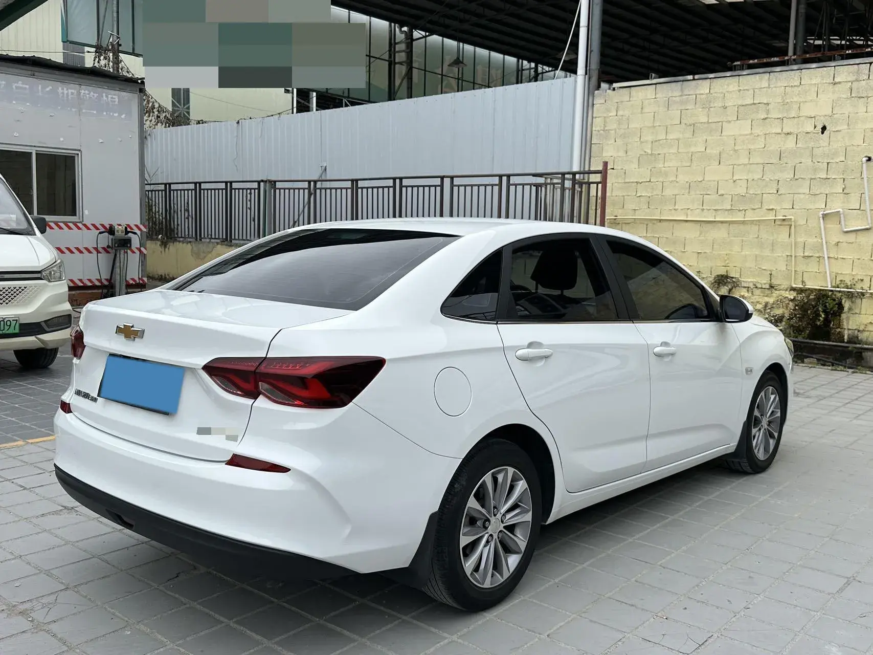 2020 CHEVROLET MONZA thumbnail 4