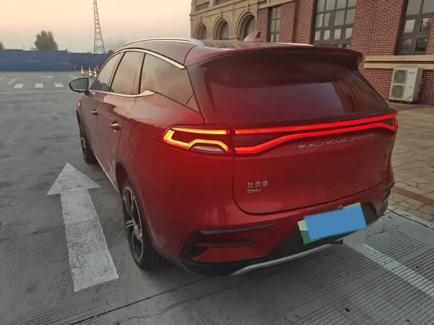 2021 BYD TANG thumbnail 4