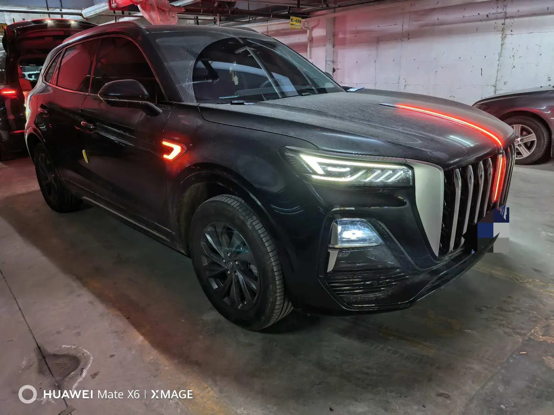 2023 HONGQI HS5 thumbnail 2