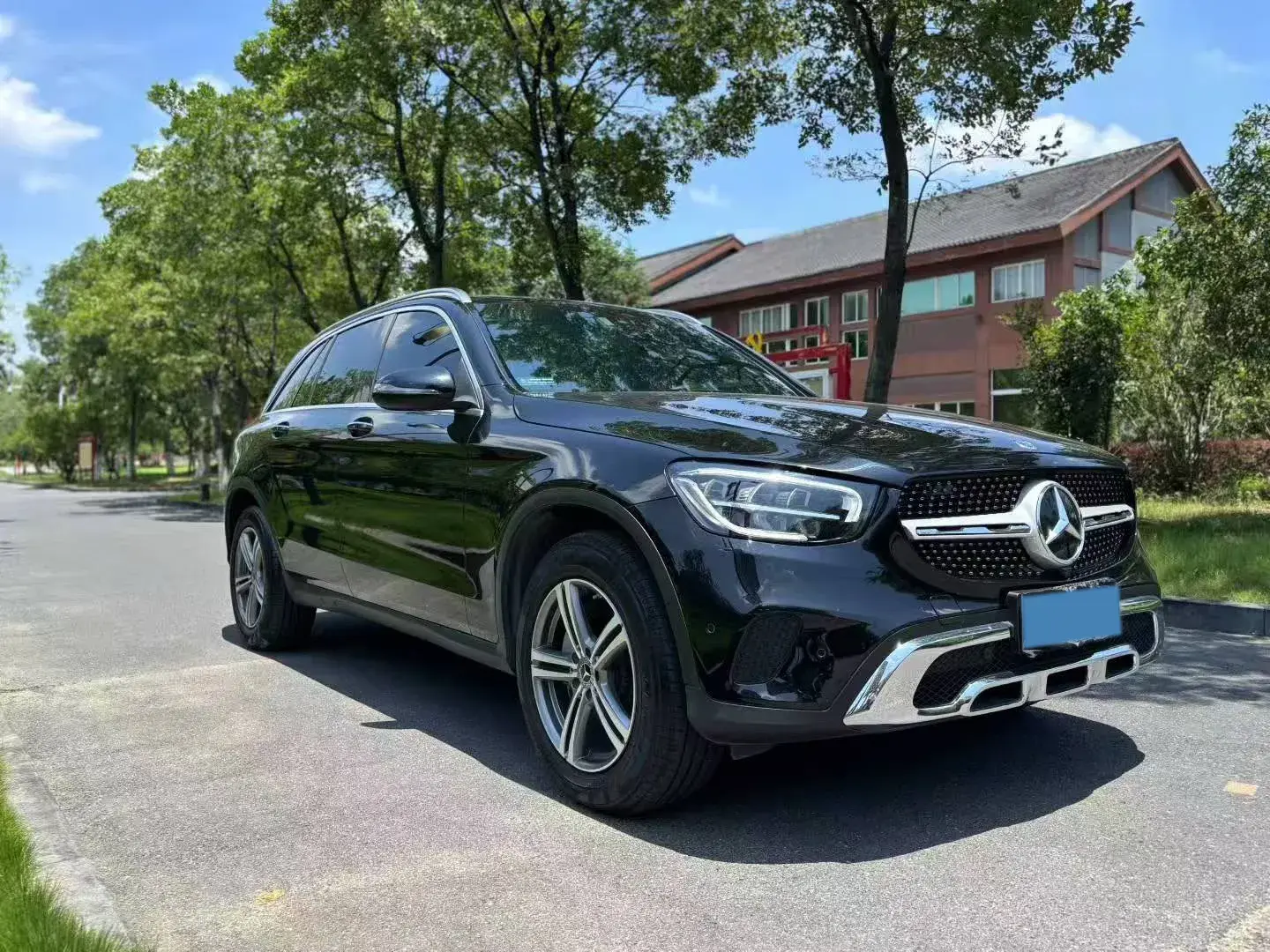 2021 MERCEDES-BENZ GLC thumbnail 3