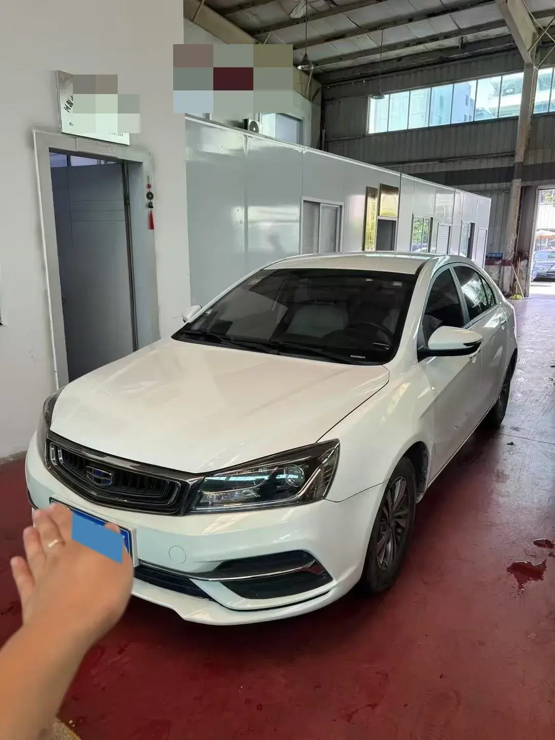 2018 GEELY EMGRAND view 1