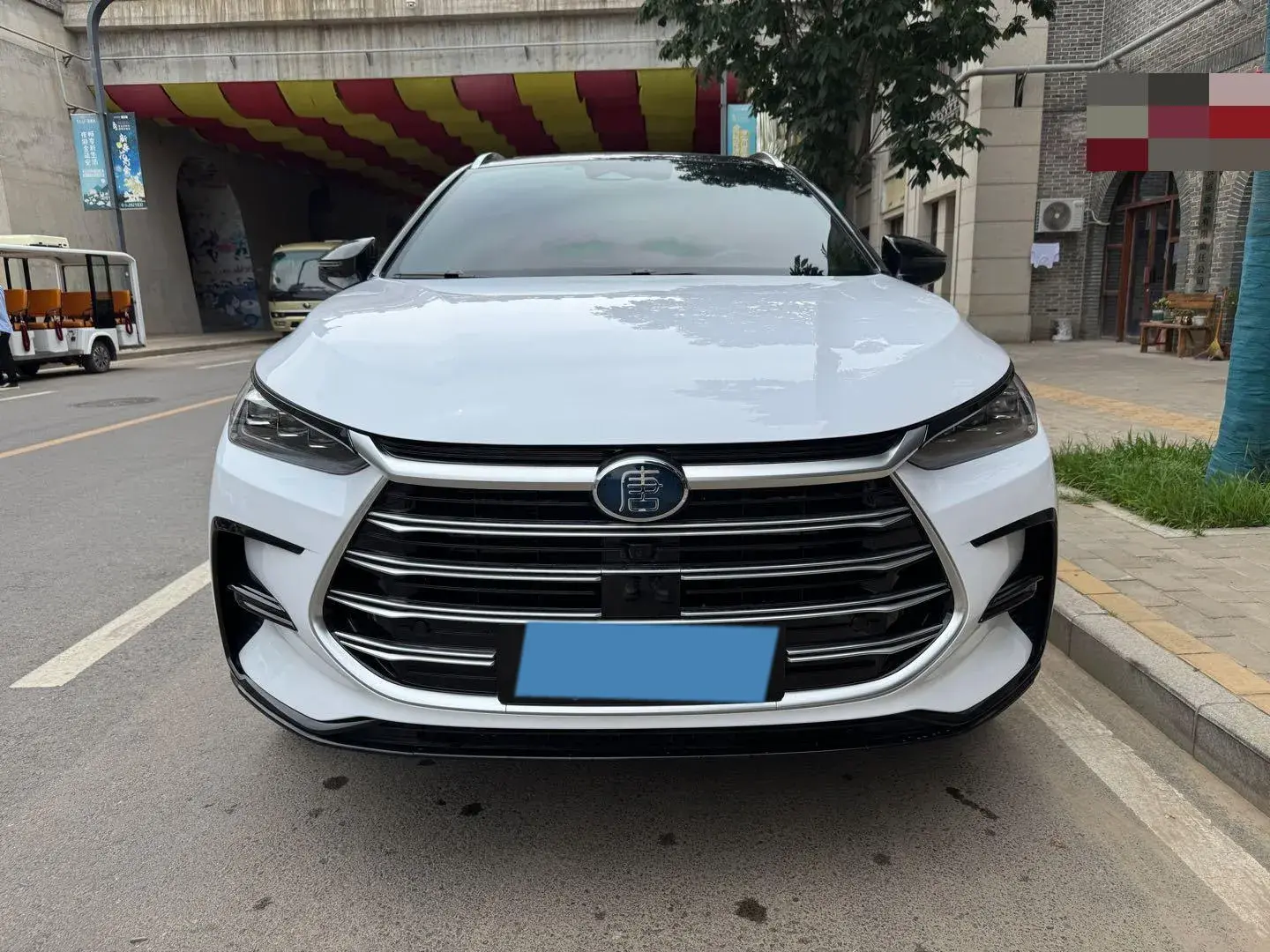 2018 BYD TANG thumbnail 2