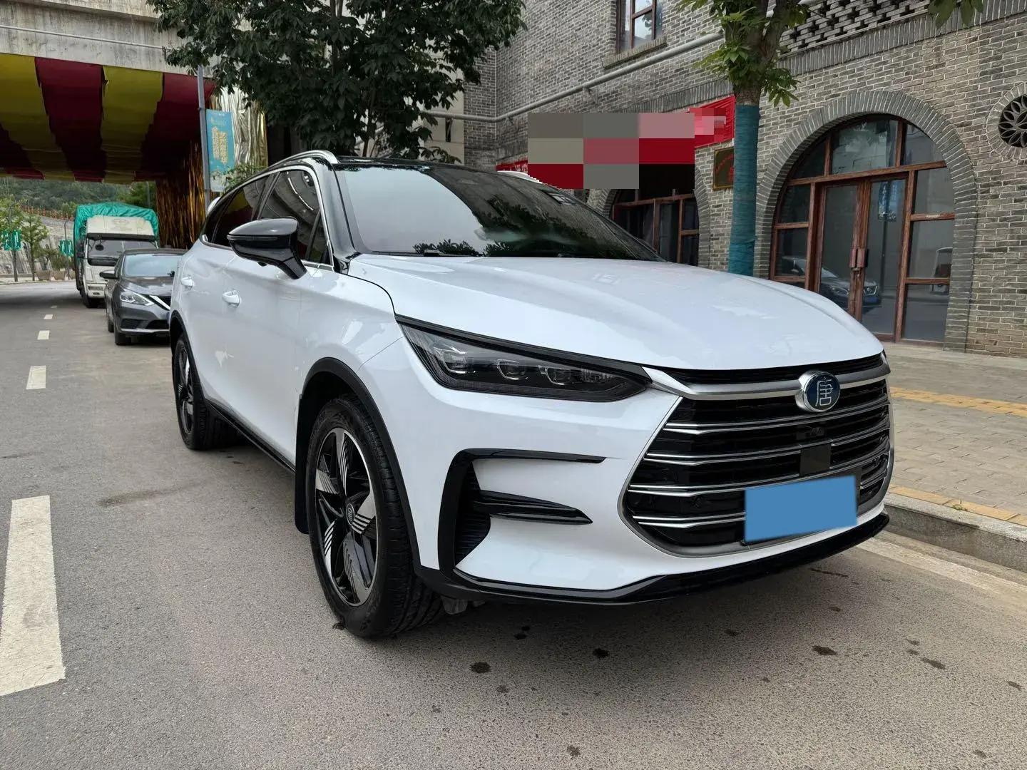 2018 BYD TANG thumbnail 3