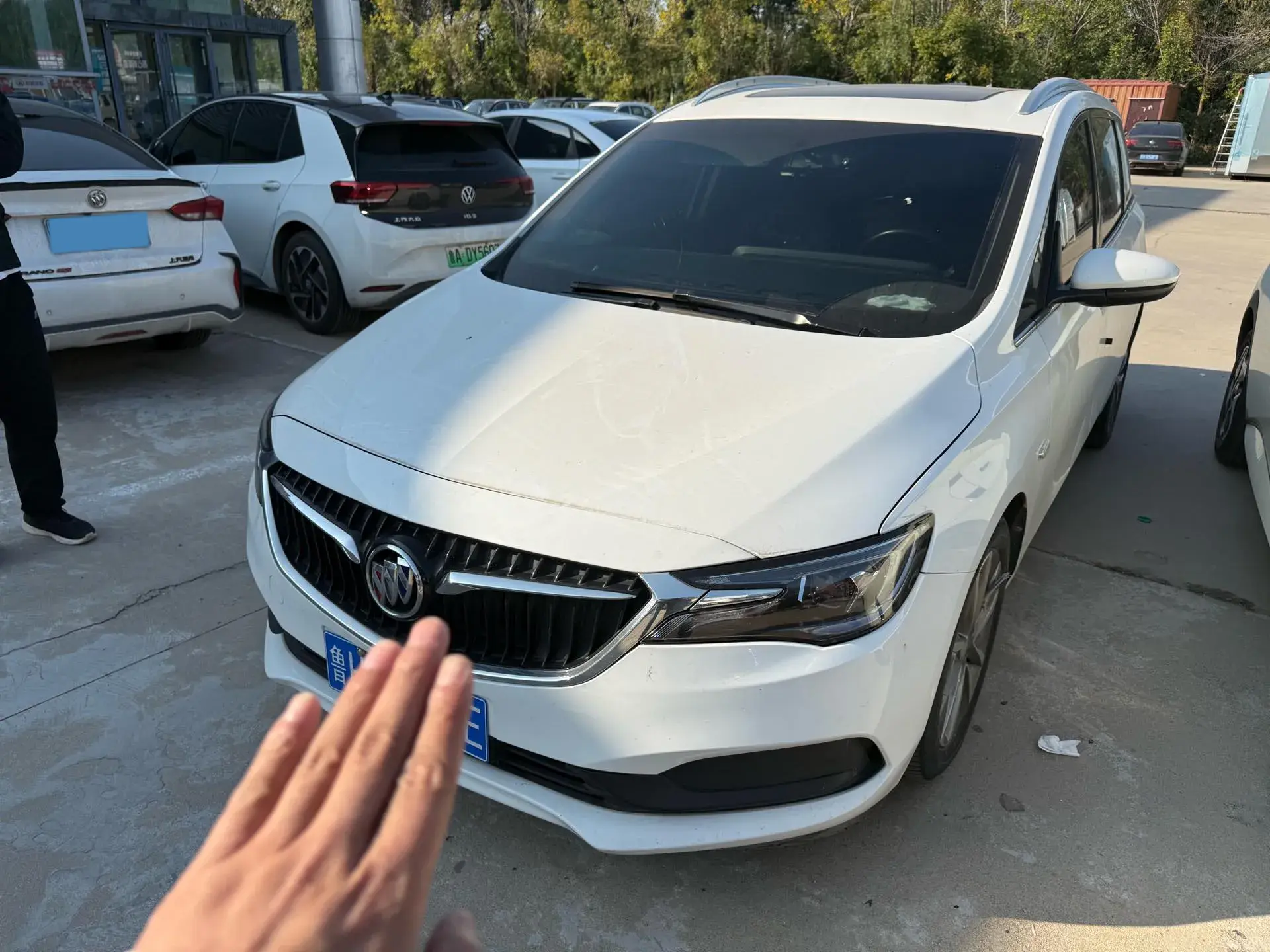 2021 BUICK GL6 view 1