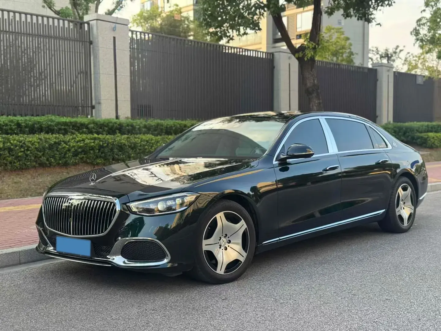 2024 MERCEDES-BENZ MAYBACH view 1