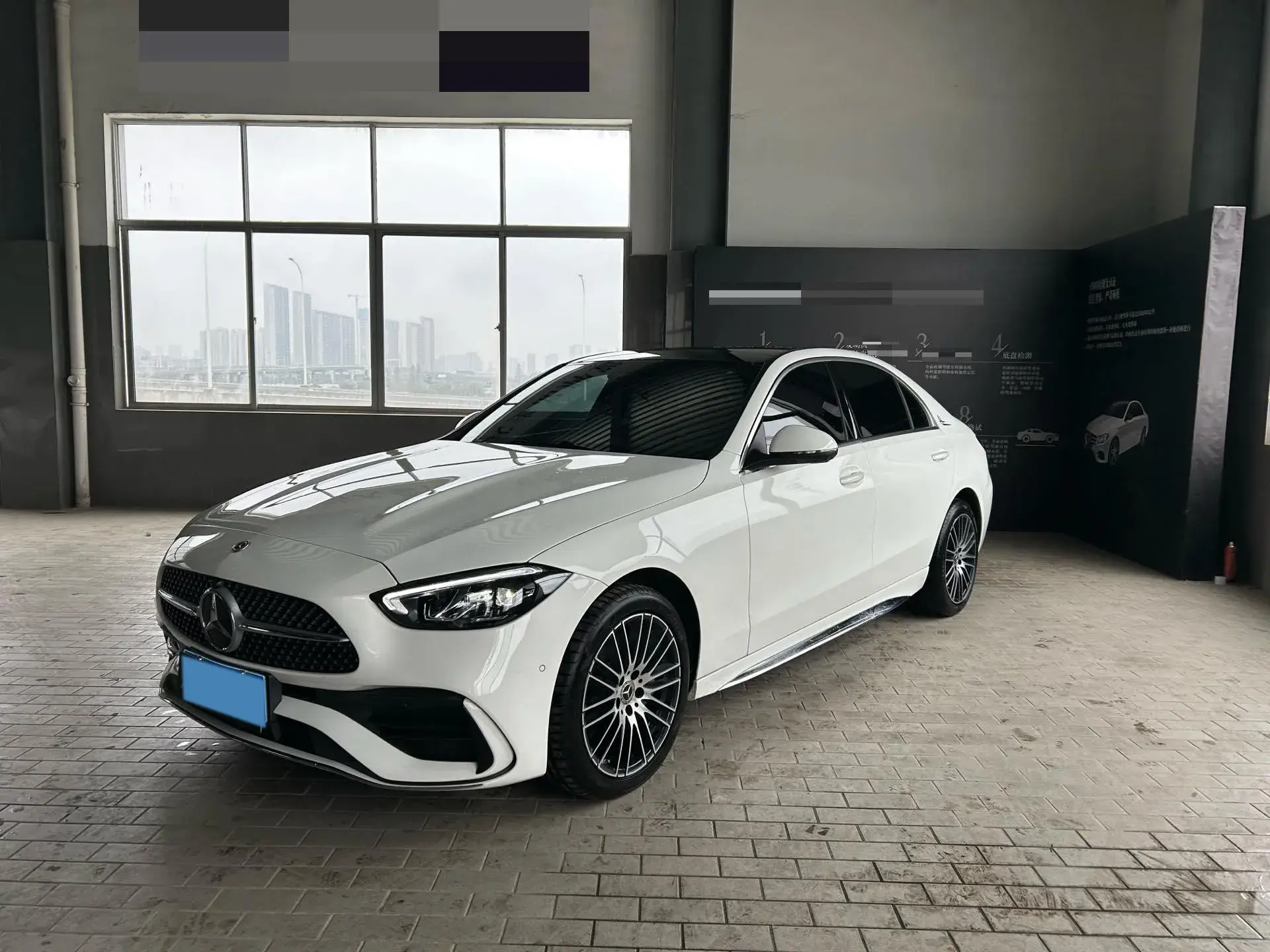 2025 MERCEDES-BENZ C view 1