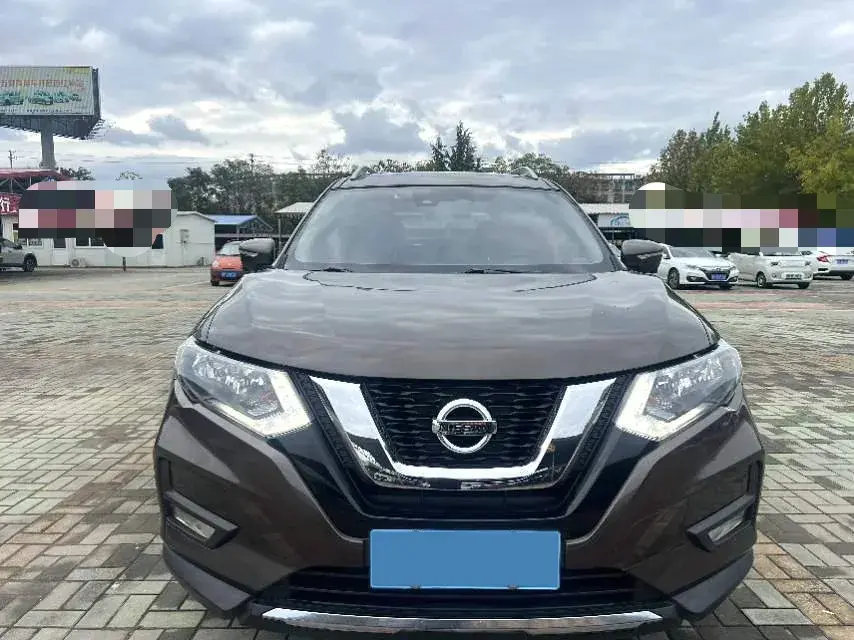 2020 NISSAN X-TRAIL thumbnail 2