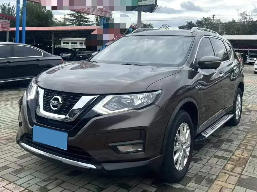 2020 NISSAN X-TRAIL view 1