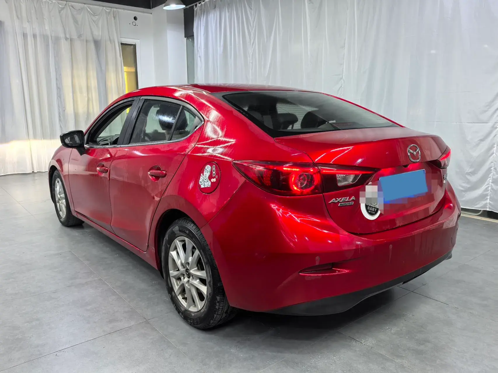 2017 MAZDA 3 thumbnail 3