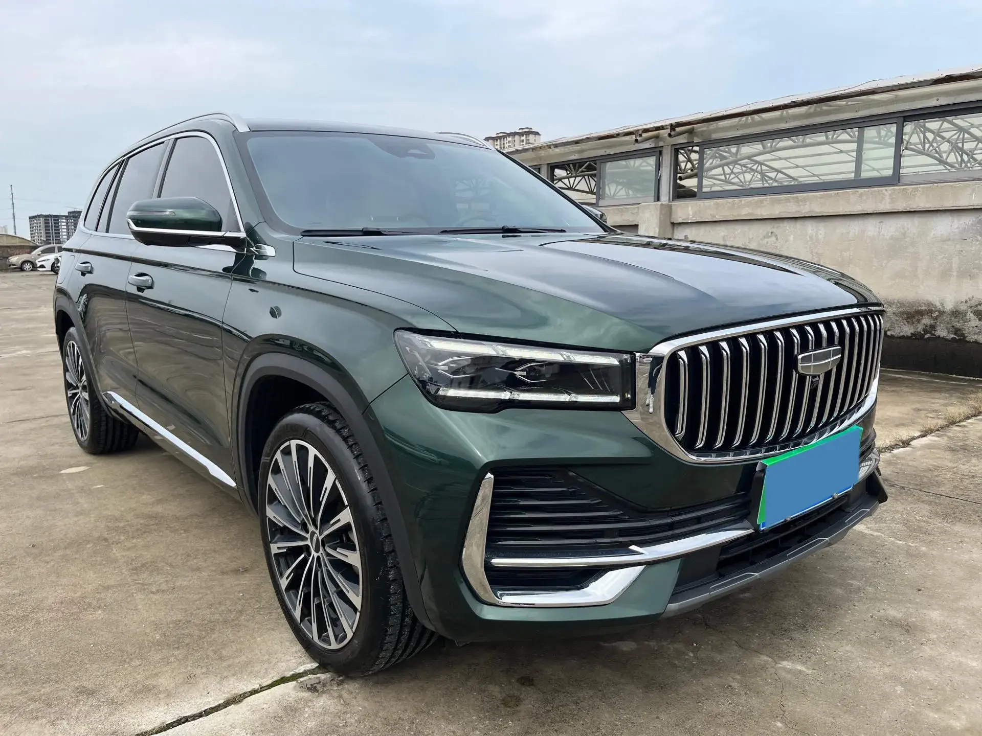 2025 GEELY MONJARO thumbnail 3