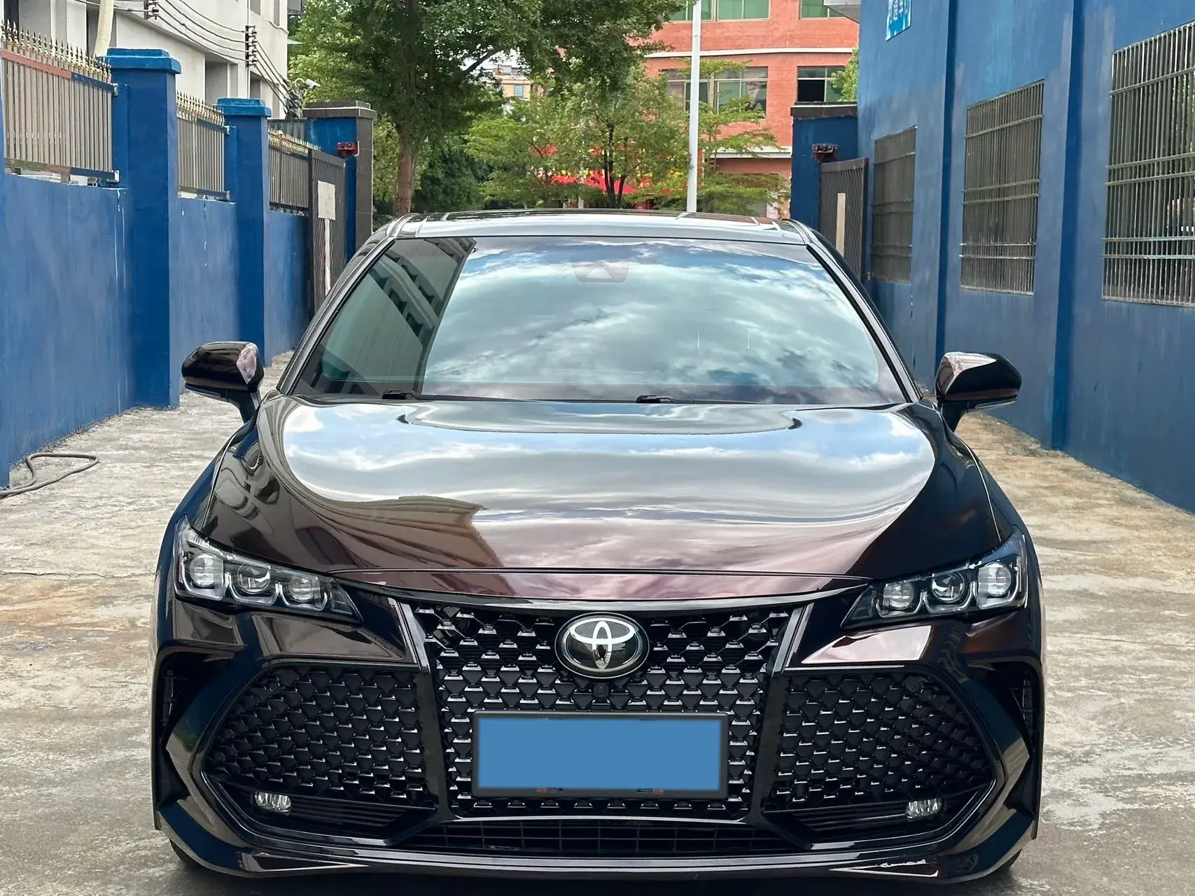 2021 TOYOTA AVALON thumbnail 2