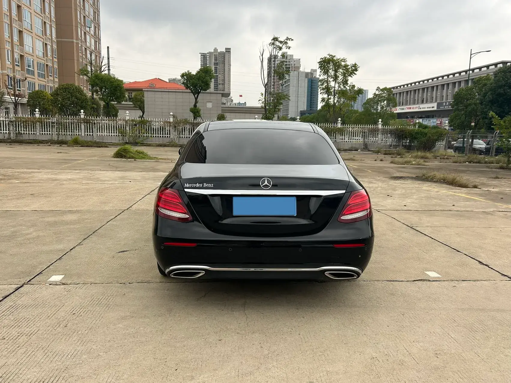 2020 MERCEDES-BENZ E thumbnail 3