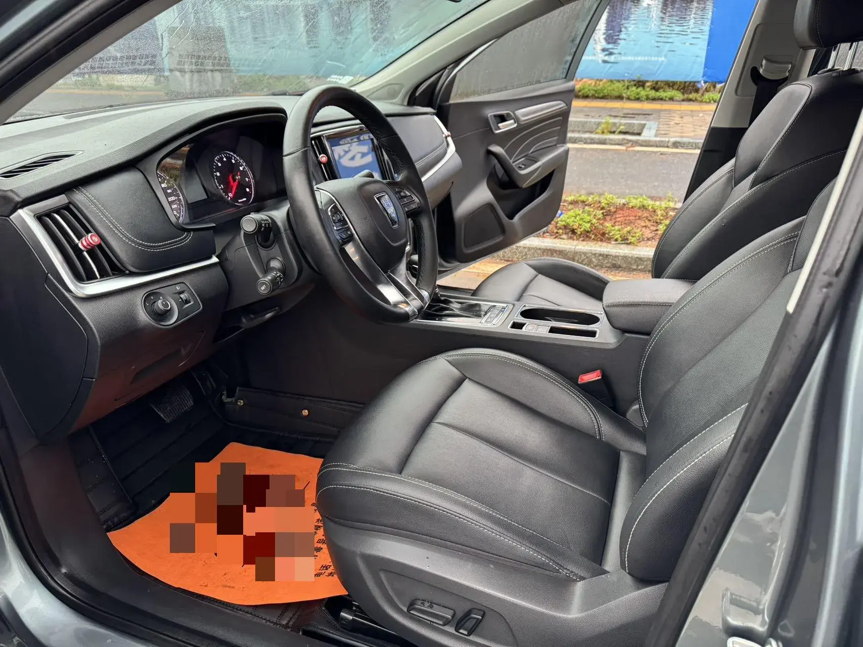 2018 ROEWE I6 thumbnail 4