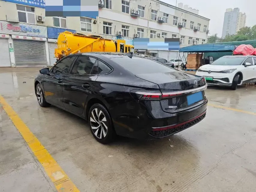 2025 Volkswagen Passat 2.0T 220HP L4 7DCT,autocango,china used car exporter,china ev exporter,chinese used car exporter,chinese used ev exporter