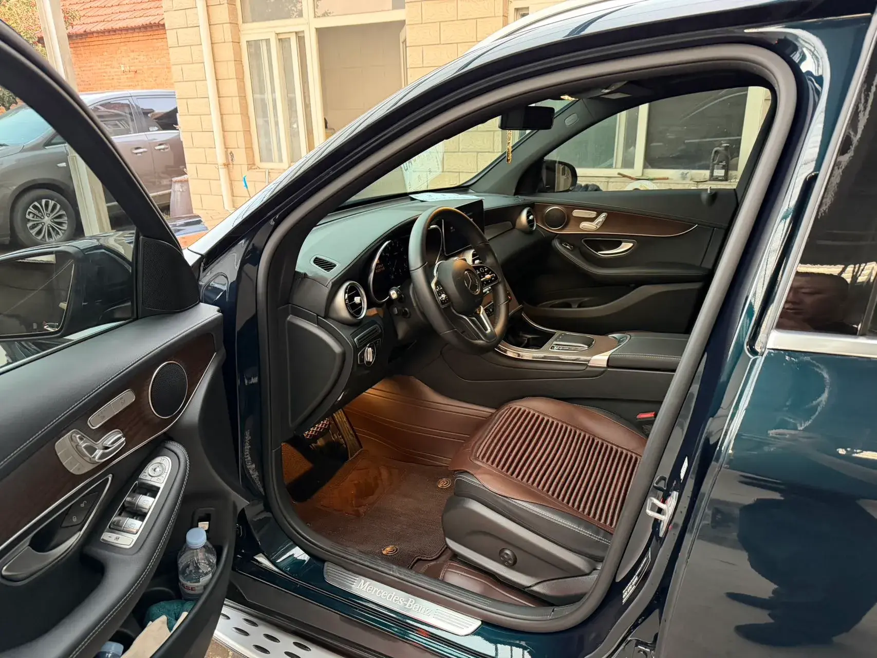 2022 MERCEDES-BENZ GLC thumbnail 4