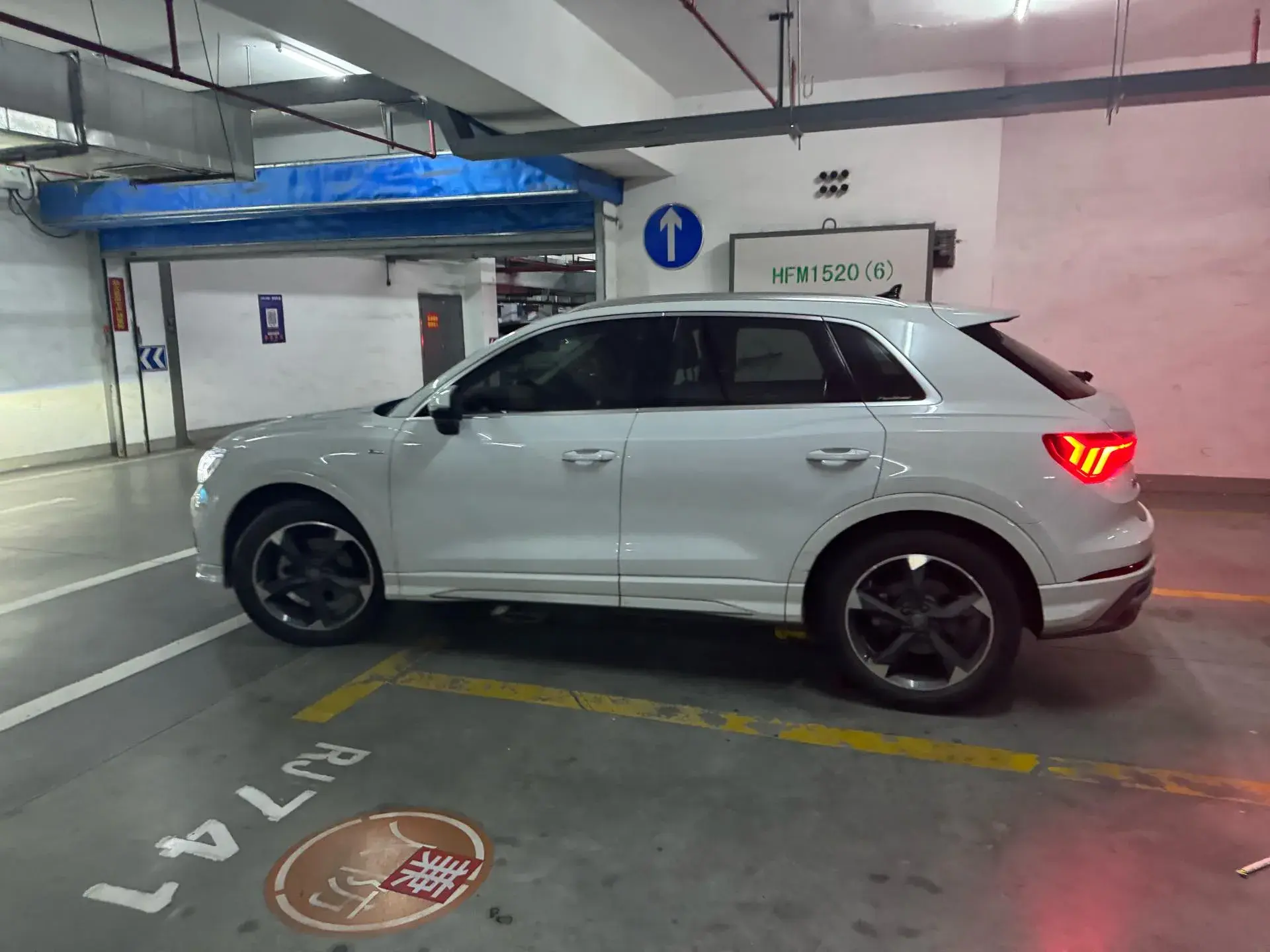 2020 AUDI Q3 thumbnail 2