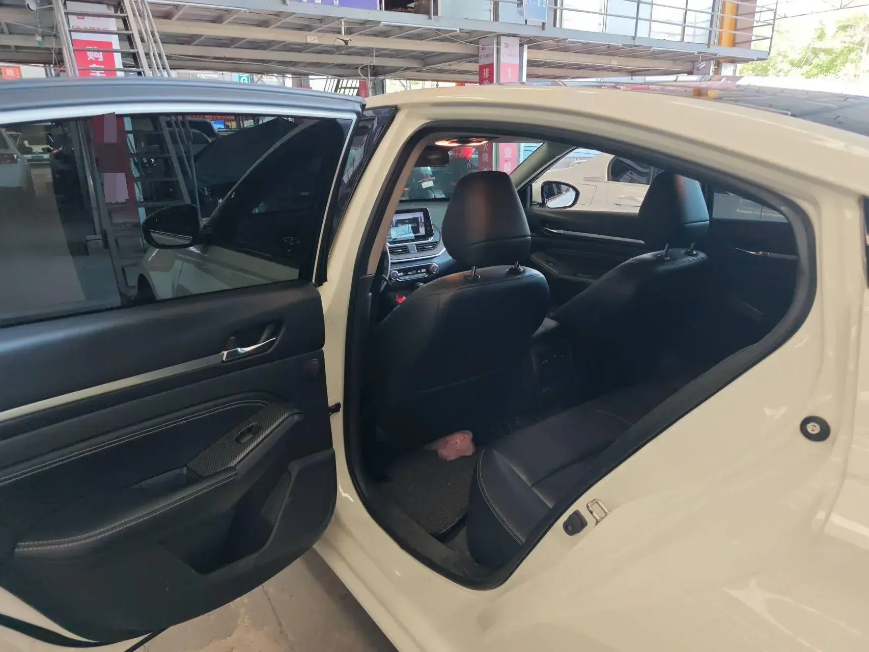 2021 NISSAN TEANA thumbnail 4