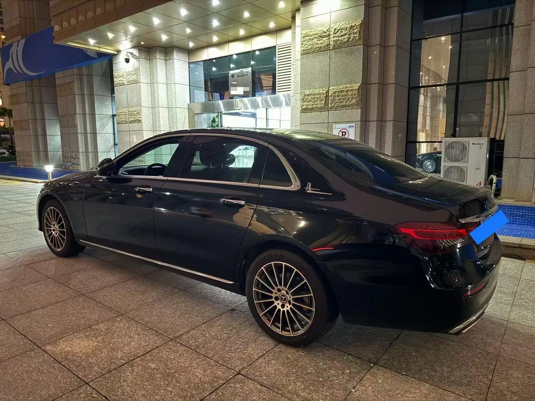 2022 MERCEDES-BENZ E thumbnail 4