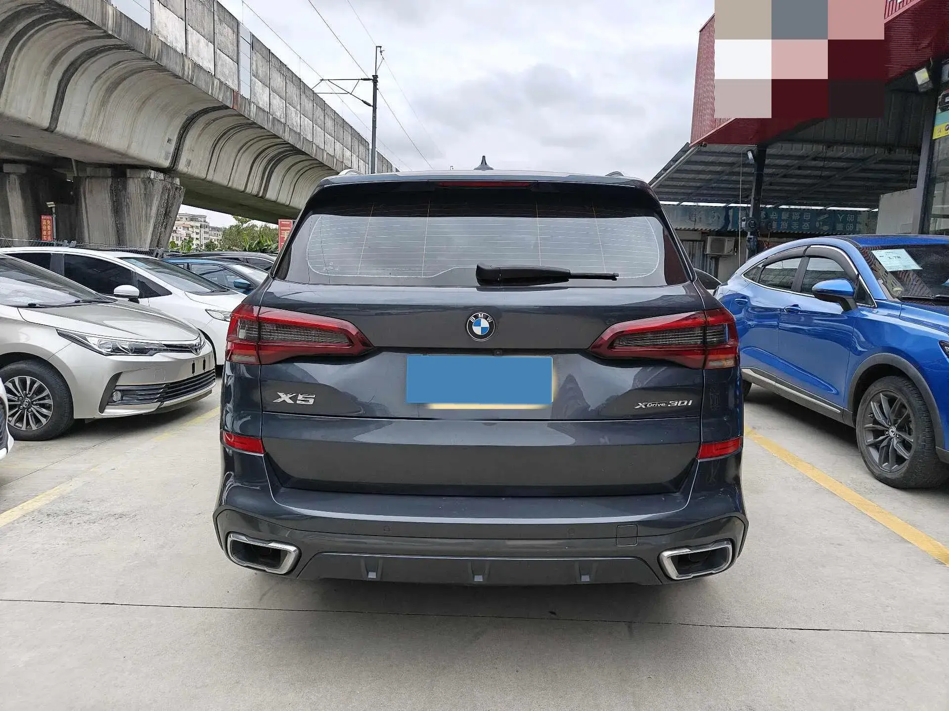 2020 BMW X5 thumbnail 4