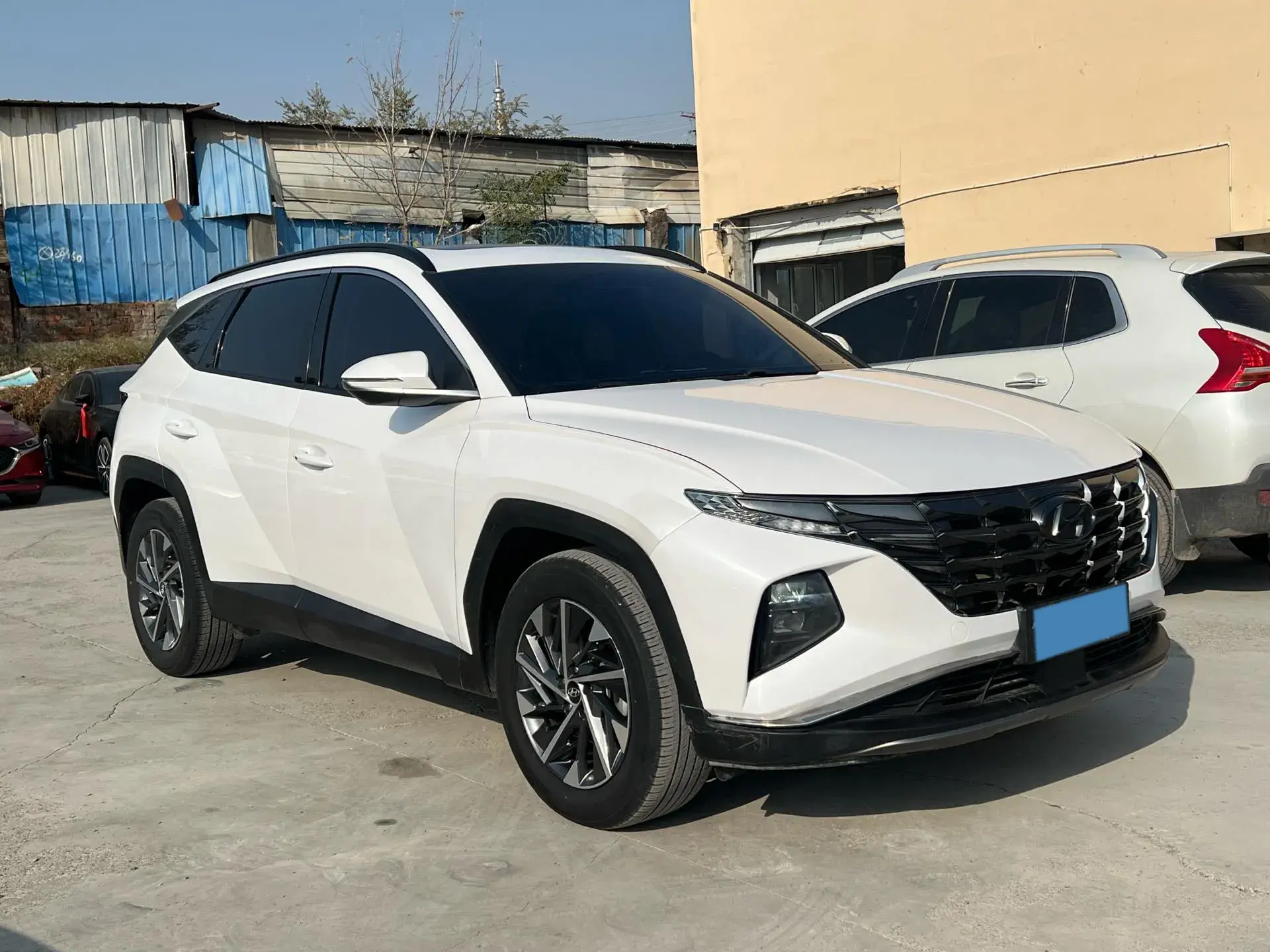 2021 HYUNDAI TUCSON thumbnail 3