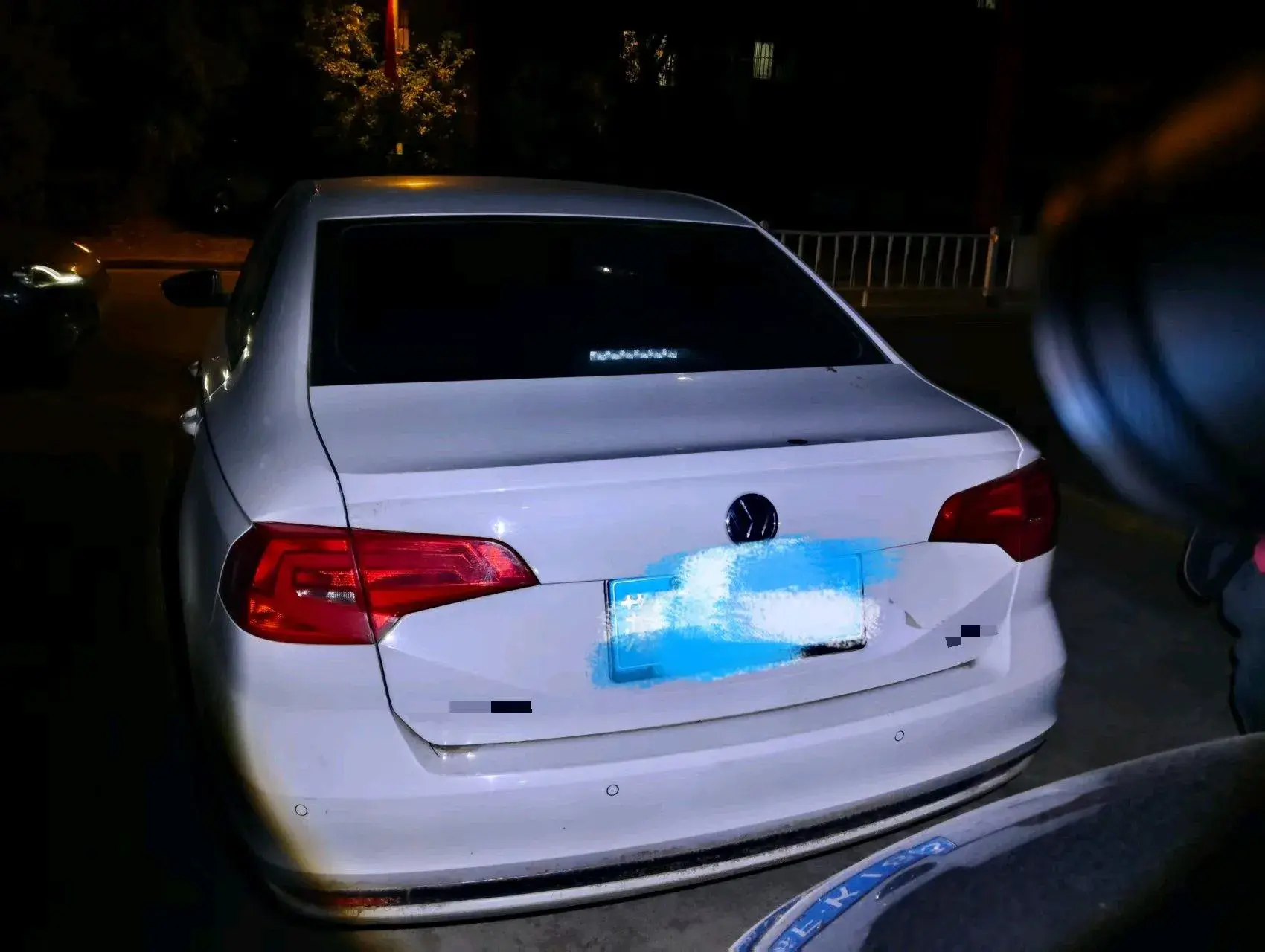 2019 VOLKSWAGEN BORA thumbnail 3