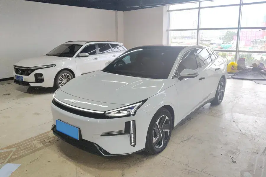 2023 GEELY GALAXY view 1