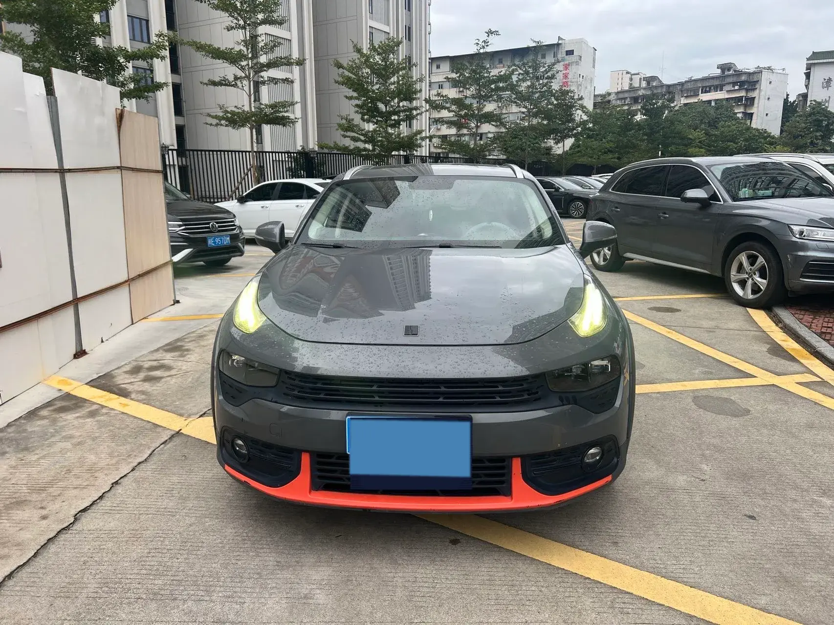 2019 LYNK&CO 02 thumbnail 2