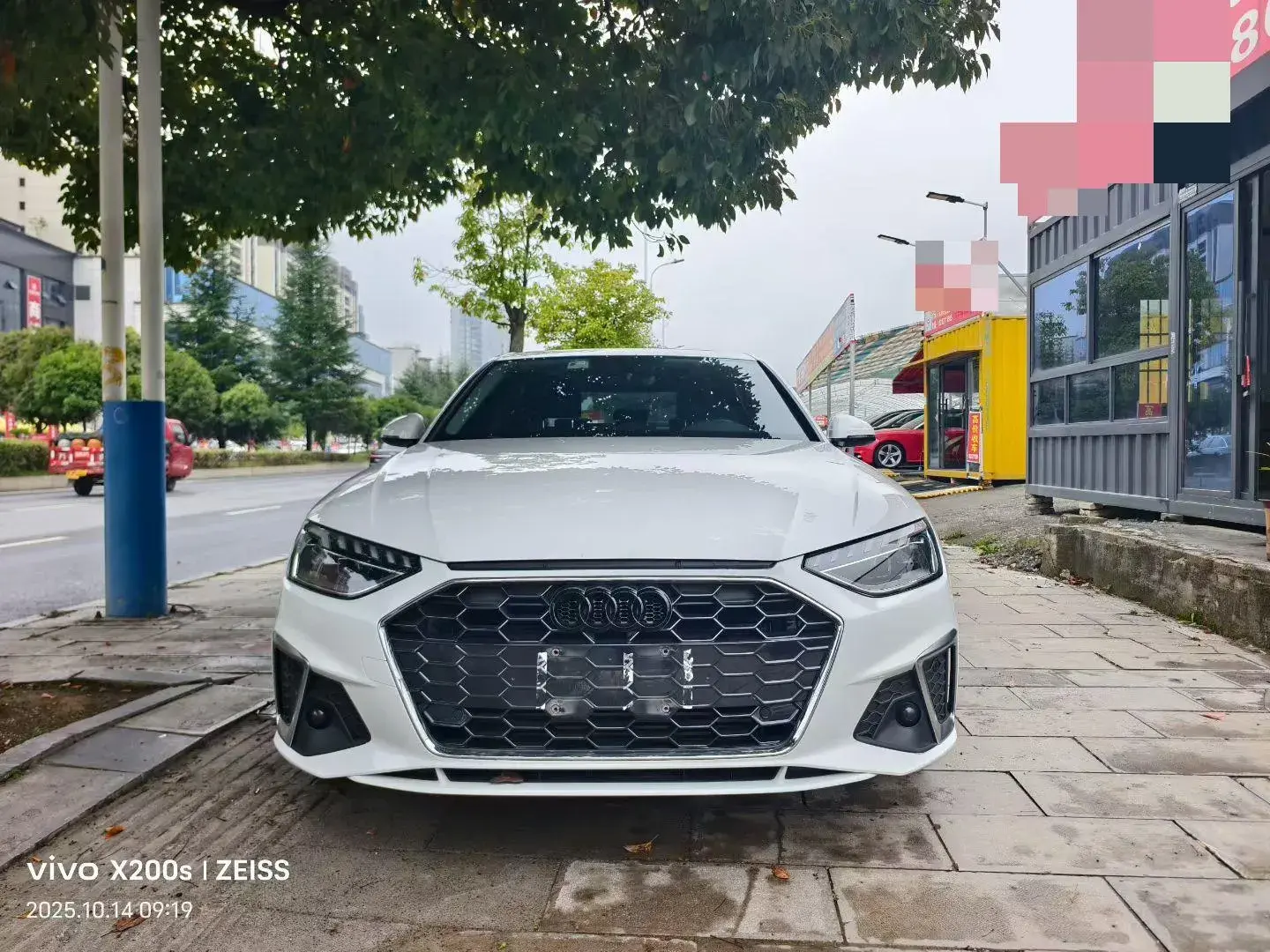 2020 AUDI A4L thumbnail 2