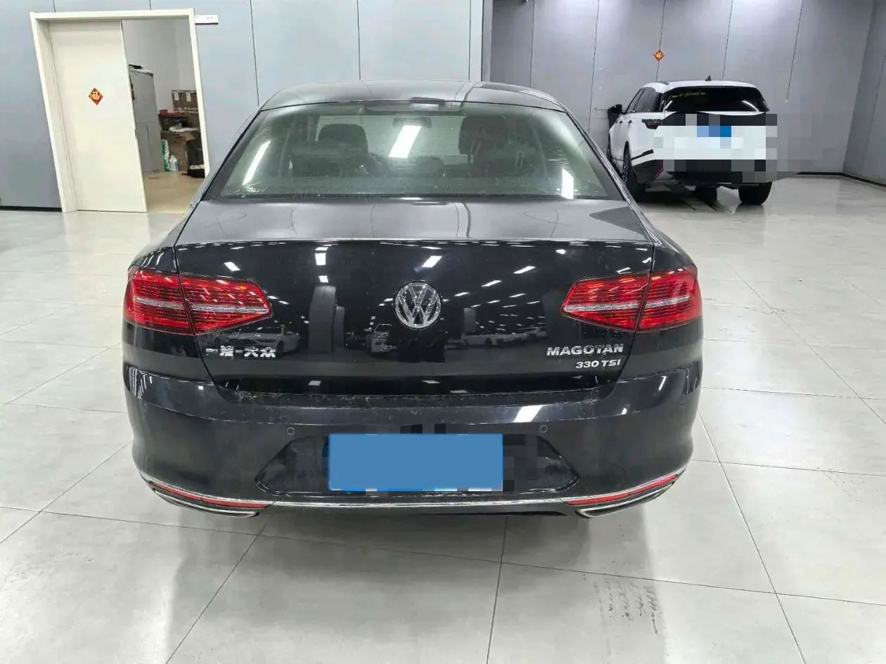 2019 VOLKSWAGEN MAGOTAN thumbnail 4