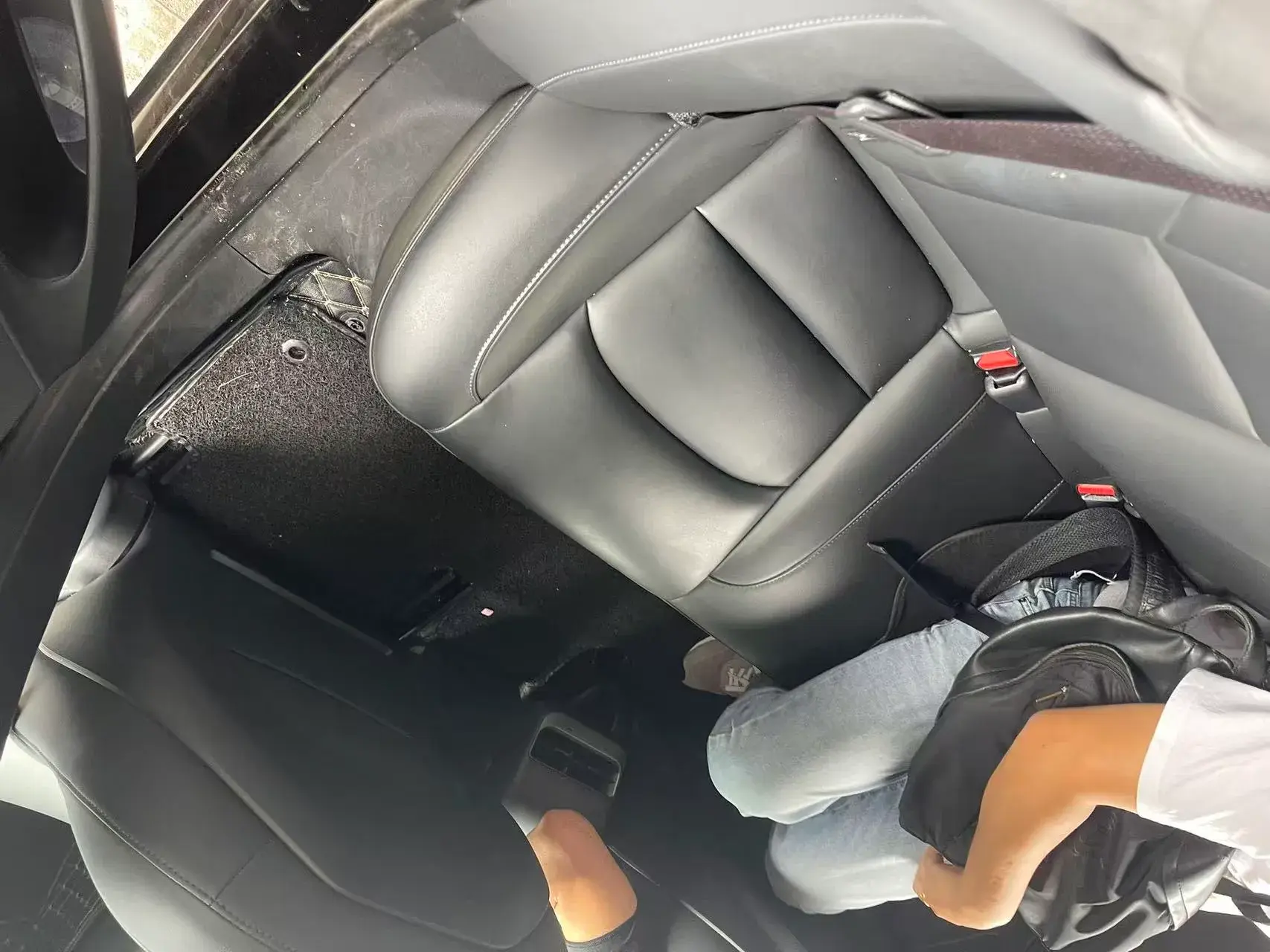 2020 TESLA MODEL thumbnail 4