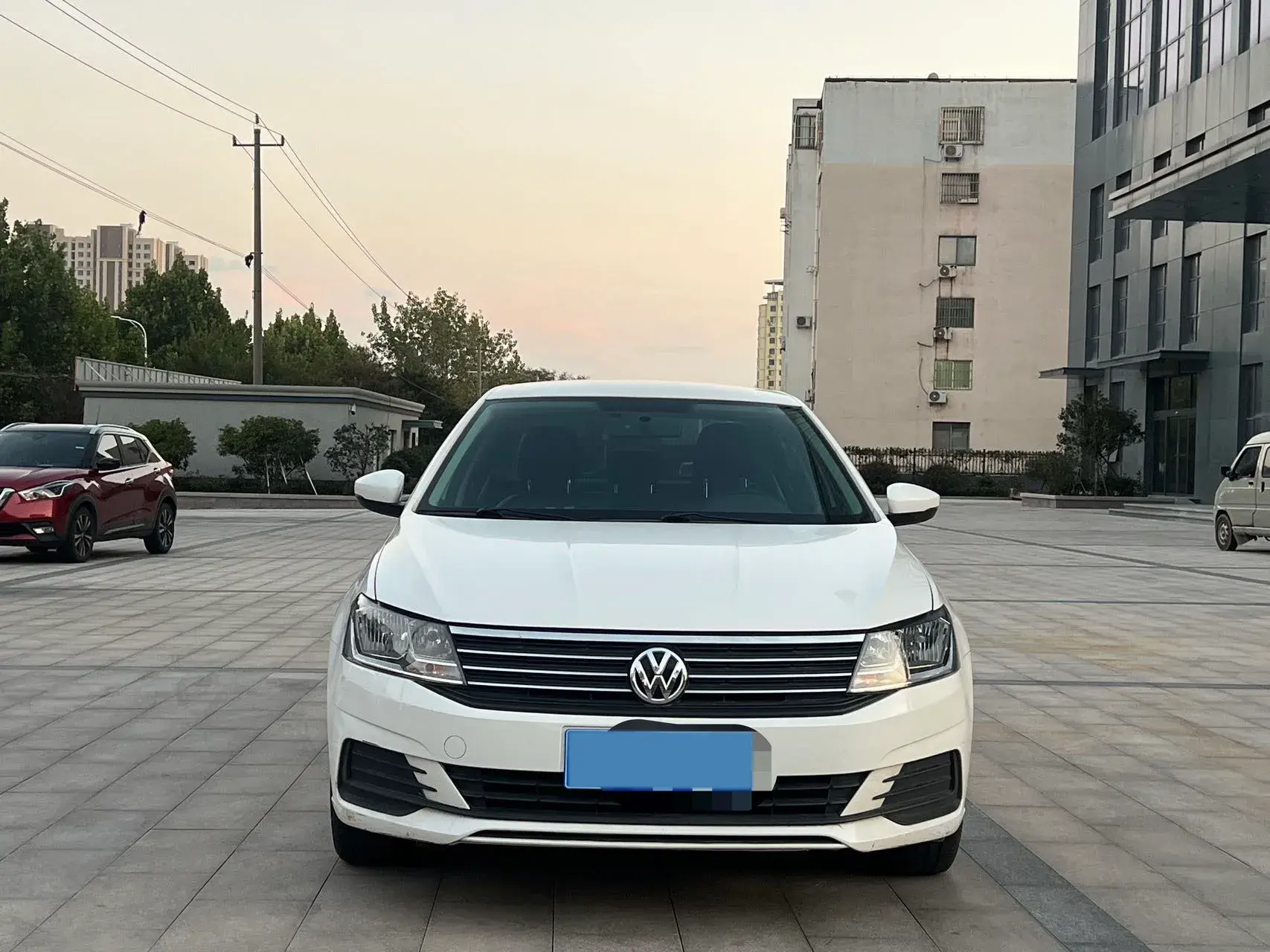 2019 VOLKSWAGEN LAVIDA thumbnail 2