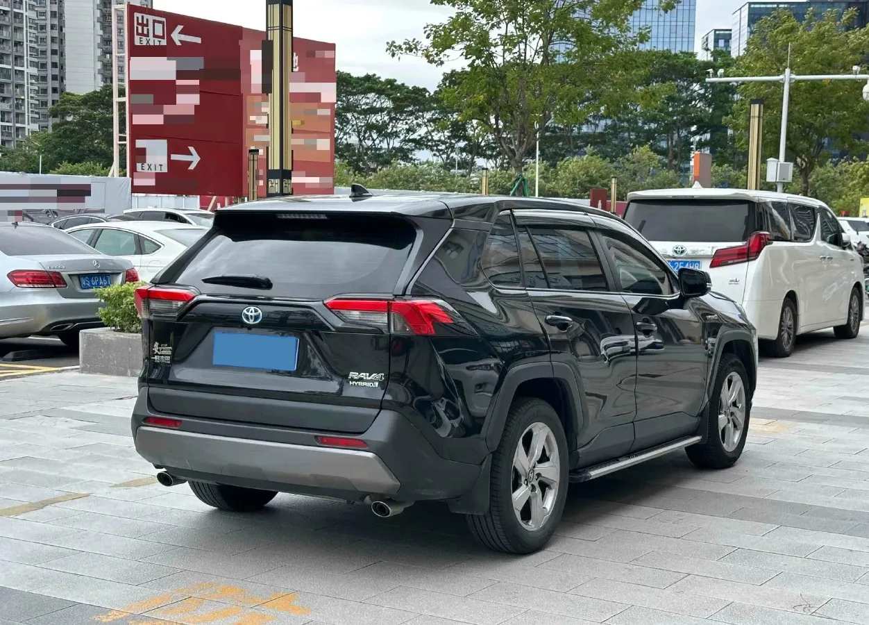 2021 Toyota RAV4 Hybird E+ 2.5L 180HP L4 E-CVT PHEV 15.984KWH,autocango,china used car exporter,china ev exporter,chinese used car exporter,chinese used ev exporter