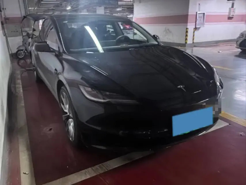 2023 TESLA MODEL thumbnail 3