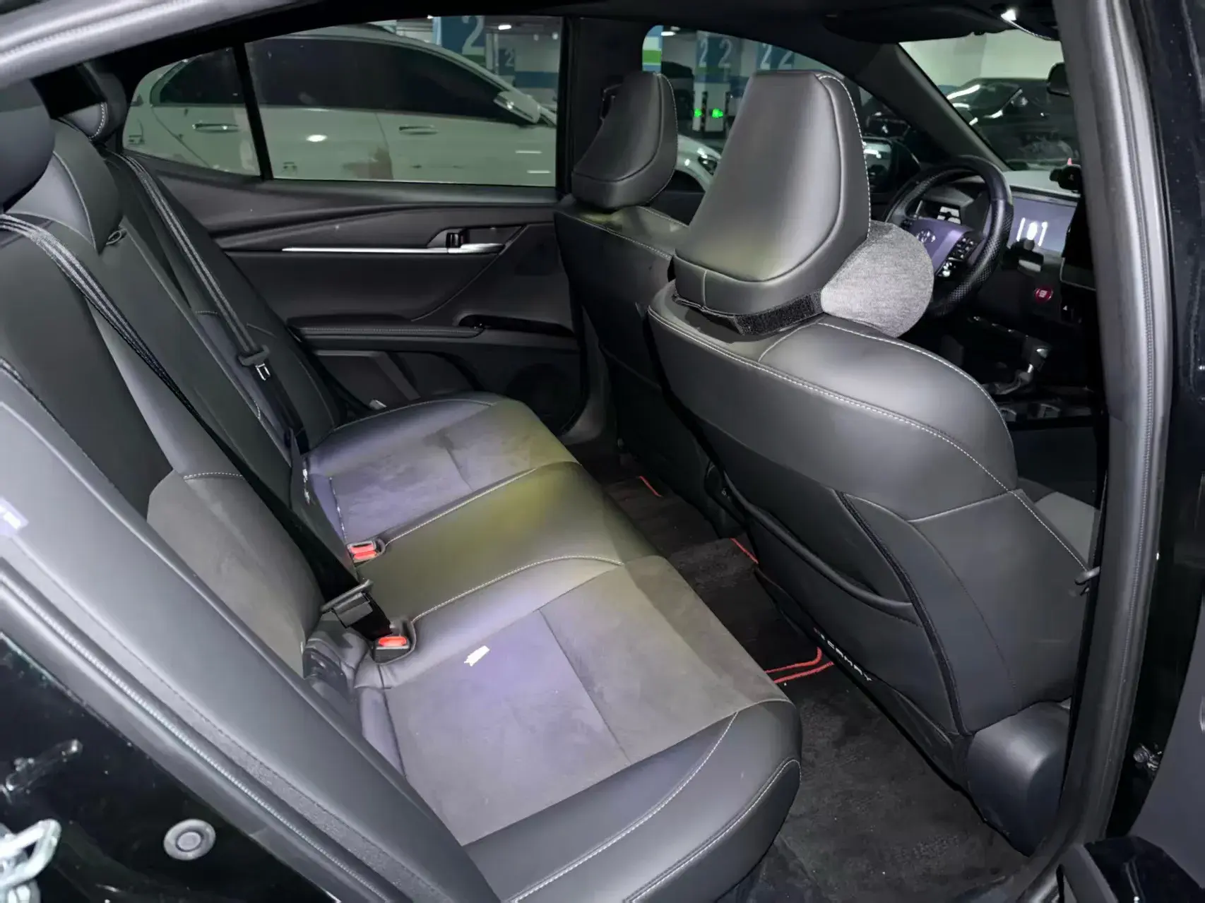 2024 TOYOTA CAMRY thumbnail 2