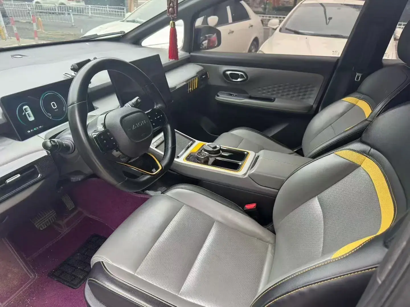 2022 AION Y thumbnail 2