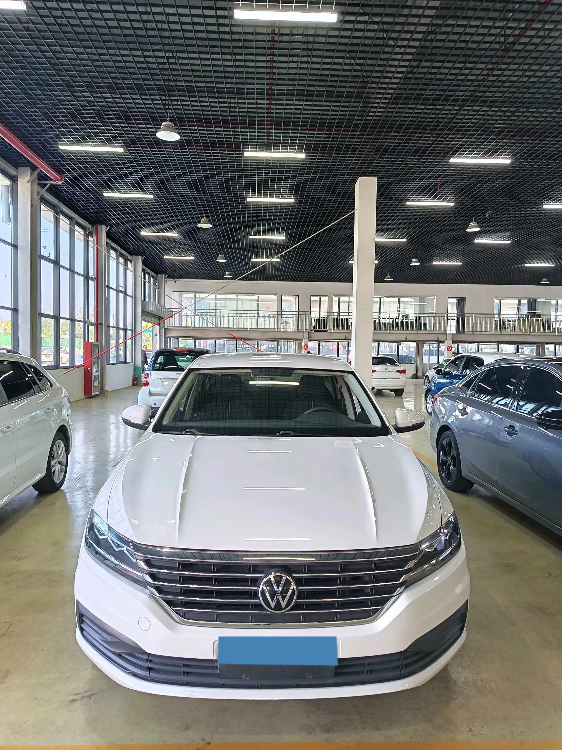 2022 VOLKSWAGEN LAVIDA thumbnail 2